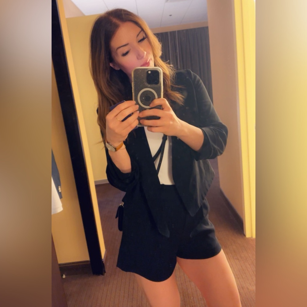 Meet your Posher, Dani